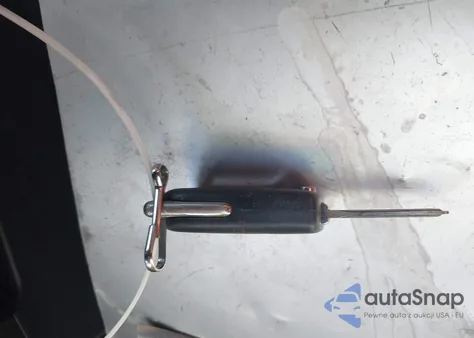 2020 Toyota Corolla Se z USA, uszkodzony, nr VIN 5YFS4RCE2LP031513